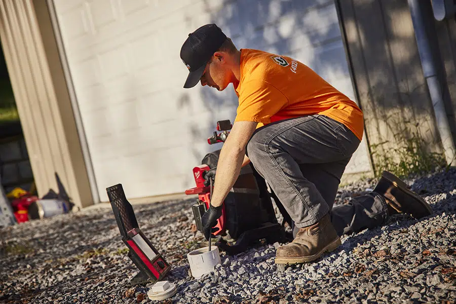 Pine Creek Plumber working outside Wexford, PA home
