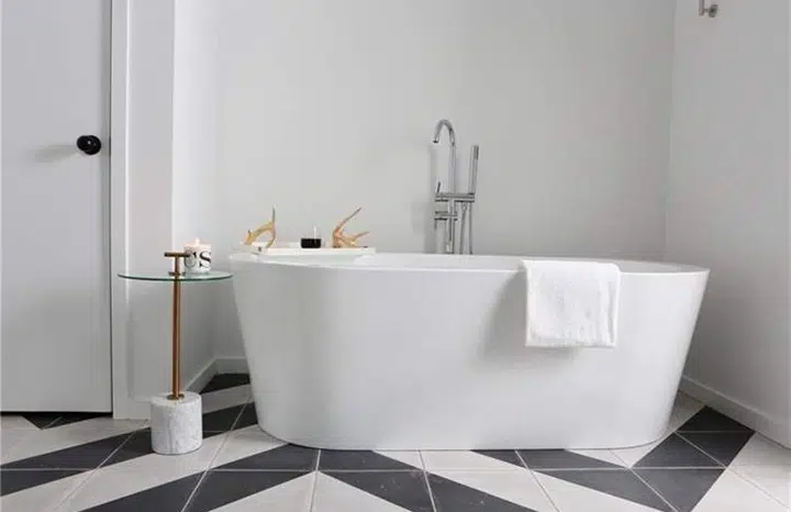 Modern bathtub in residential home in Wexford.